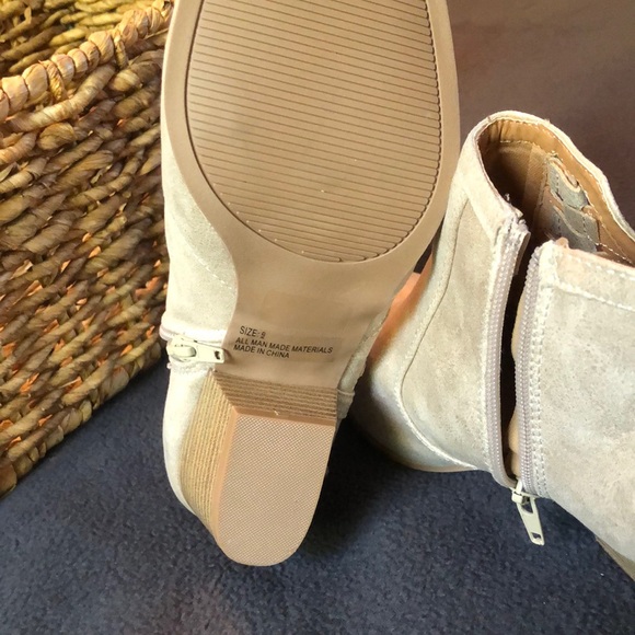 Cream Heeled Booties - Picture 2 of 3